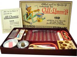 1933 Chemistry Set