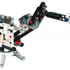 620374_rcmspaceexplorers_model_hi_rgb_03.jpg
