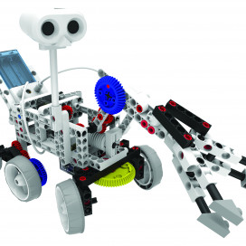 620374_rcmspaceexplorers_model_hi_rgb_11.jpg
